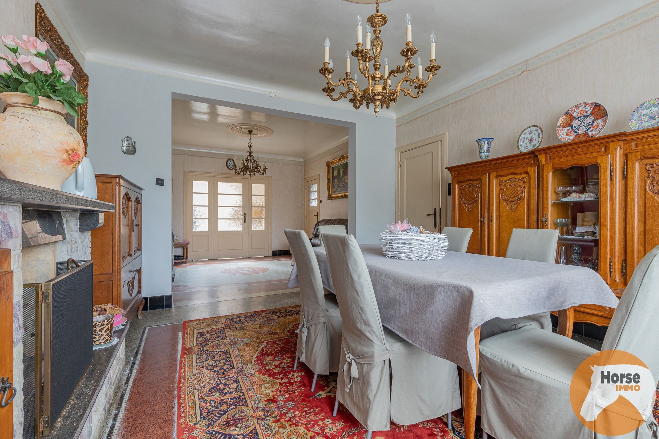 BURST - Te renoveren woning met tal van mogelijkheden foto 5