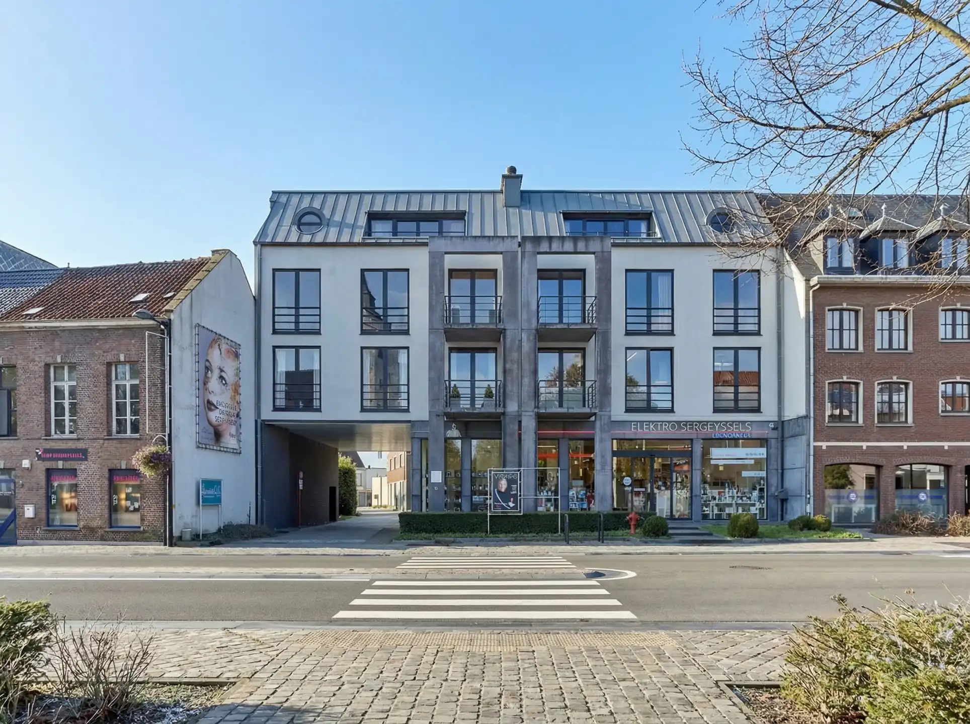 Appartement met 3 slaapkamers in het centrum van Hove foto {{pictureIndex}}