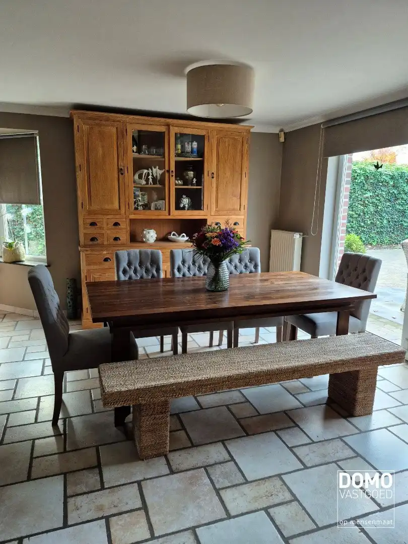 Warme gezinswoning met prachtige tuin in hartje Kortessem foto 6