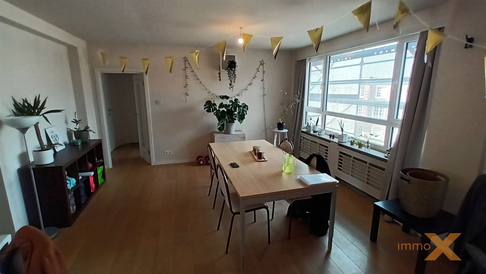 PRACHTIG GROOT APP MET AUTOSTAANPLAATS foto 4