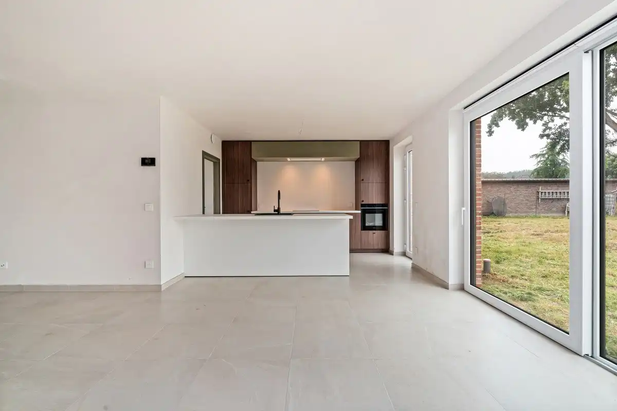 Hectaar bouwt halfopen woningen in Arisdonk, Waarschoot! foto 5