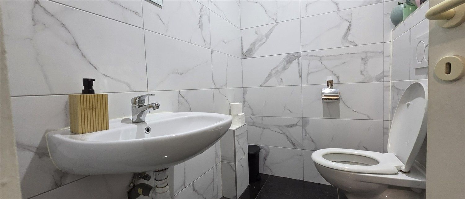 Commerciële ruimte te huur foto 10