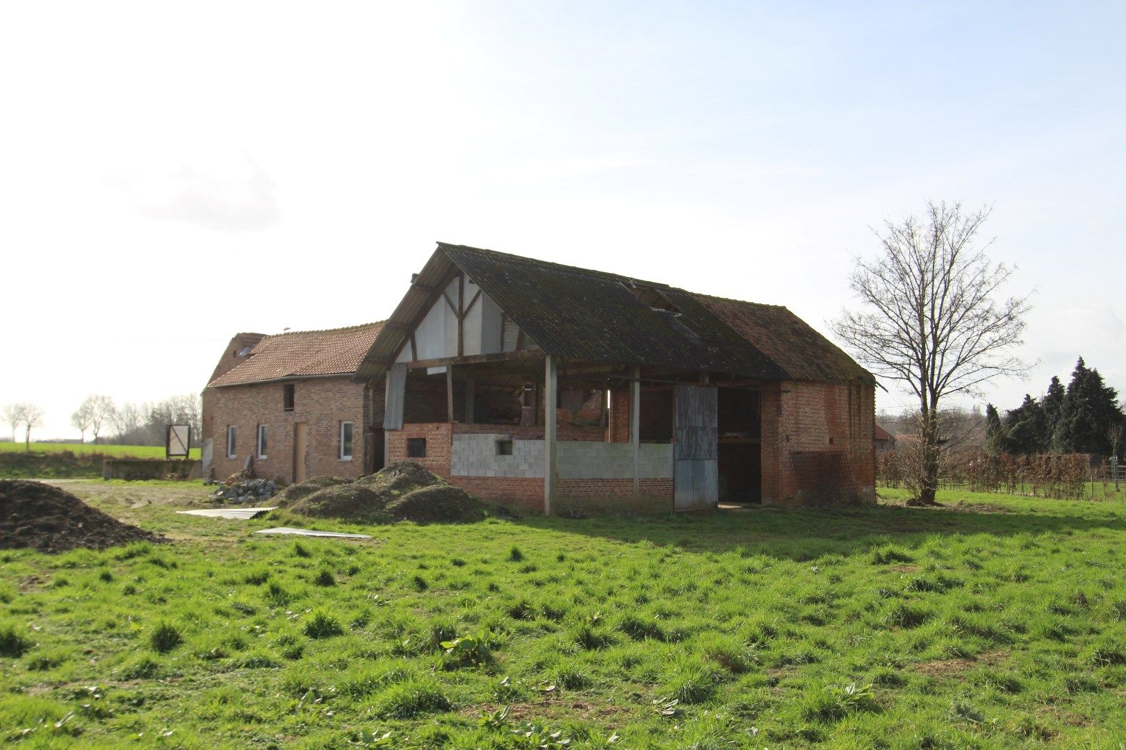 Landelijk gelegen hoeve op 40 are foto 8