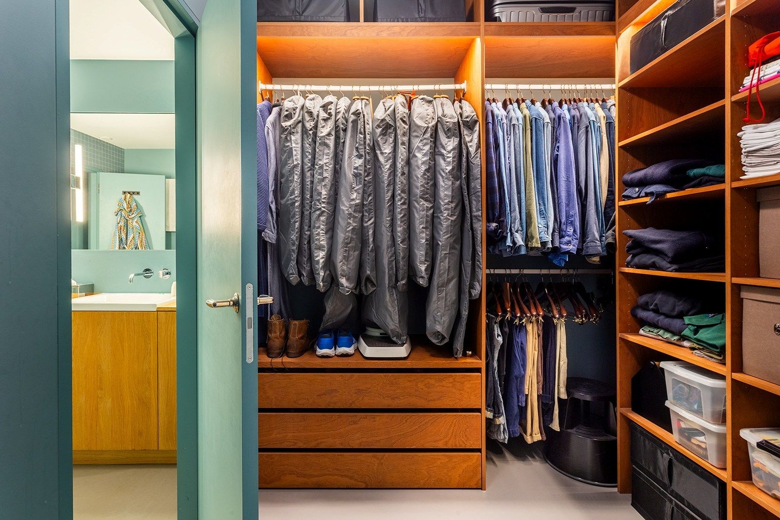 Architecturale parel met een zee van ruimte foto 21