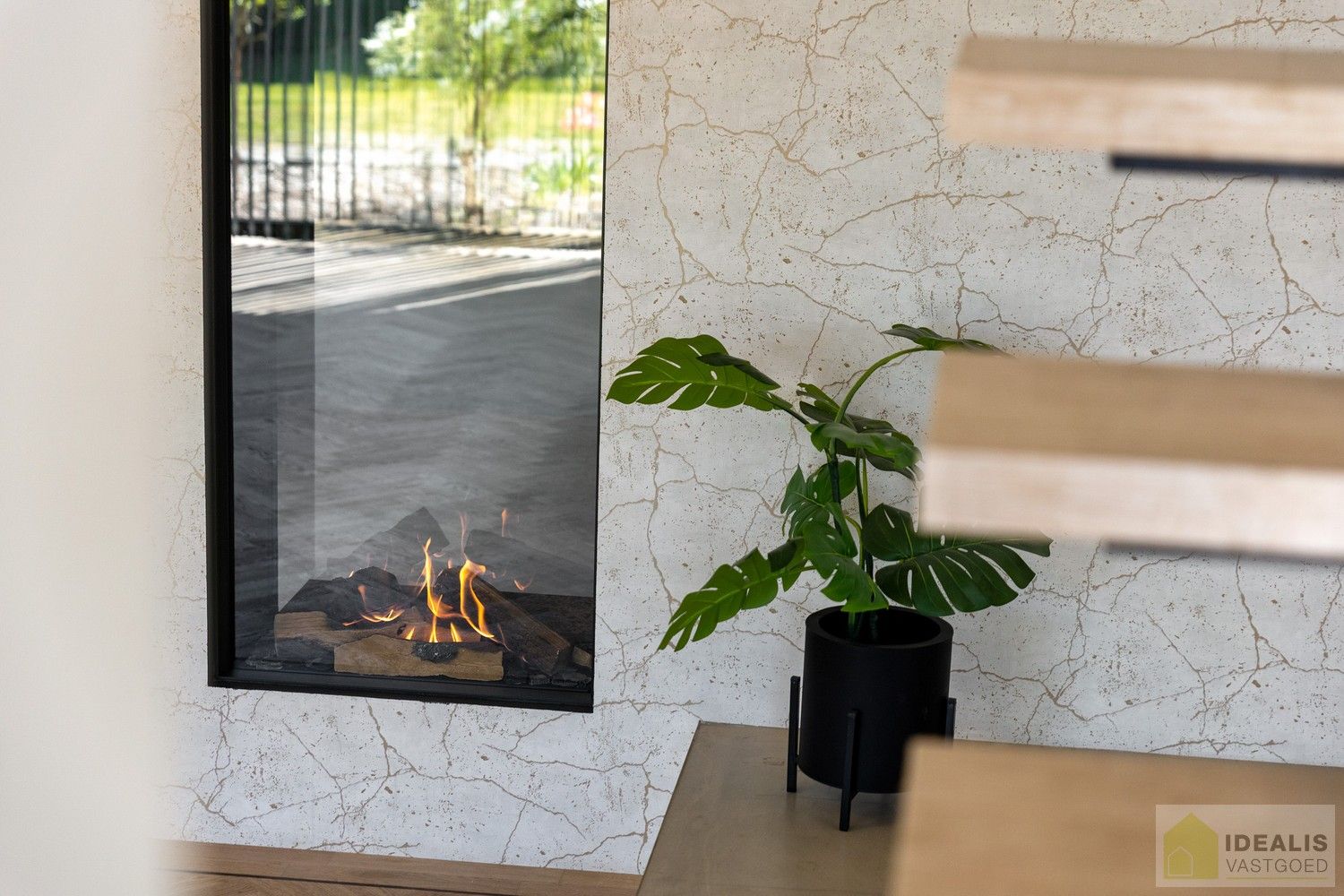 SCHITTERENDE VILLA OMRINGD DOOR PRACHTIGE TUIN MET EEN ZUIDERSE TOETS! foto 33