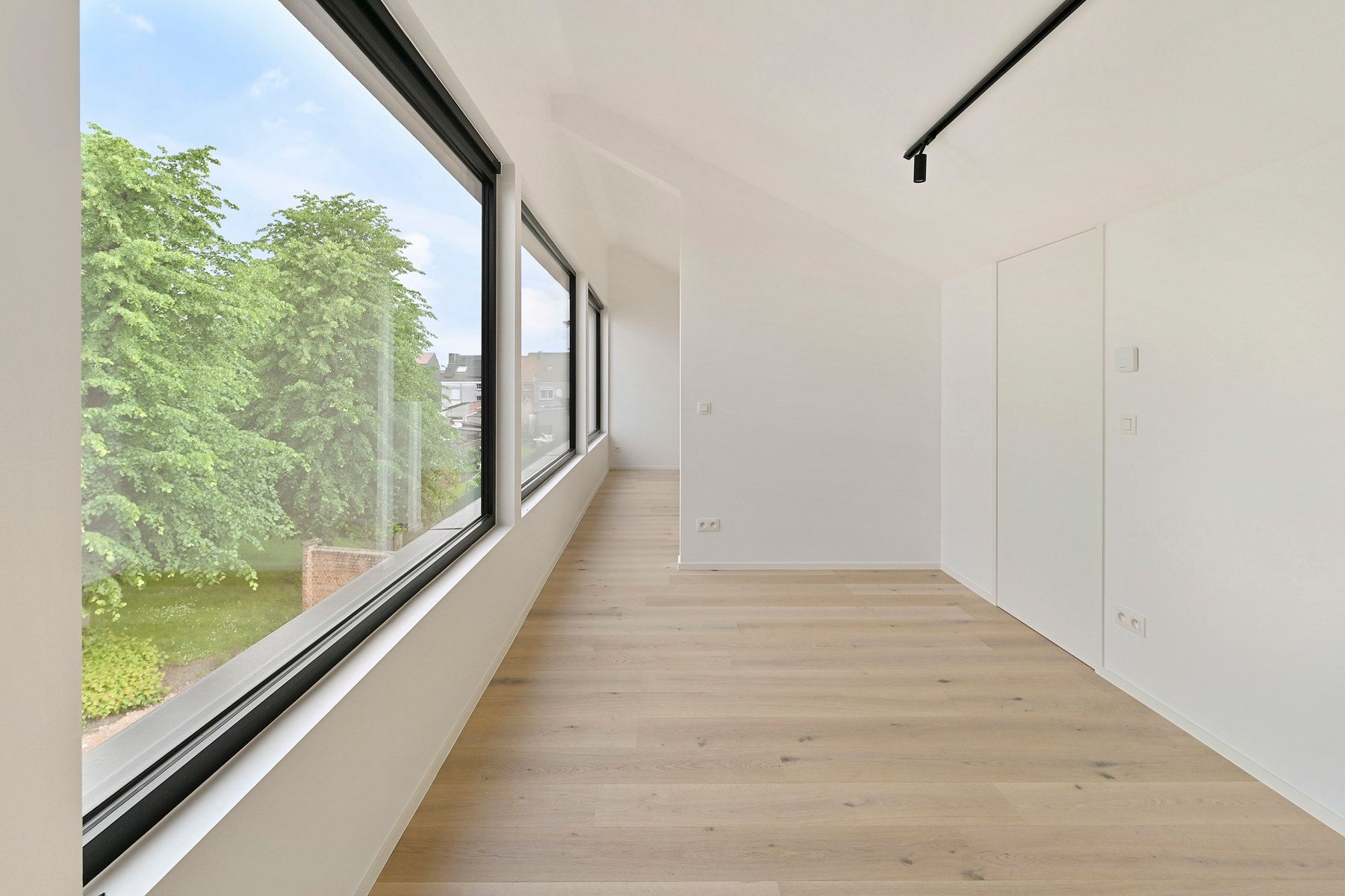 Moderne nieuwbouwwoning met unieke indeling  foto 12