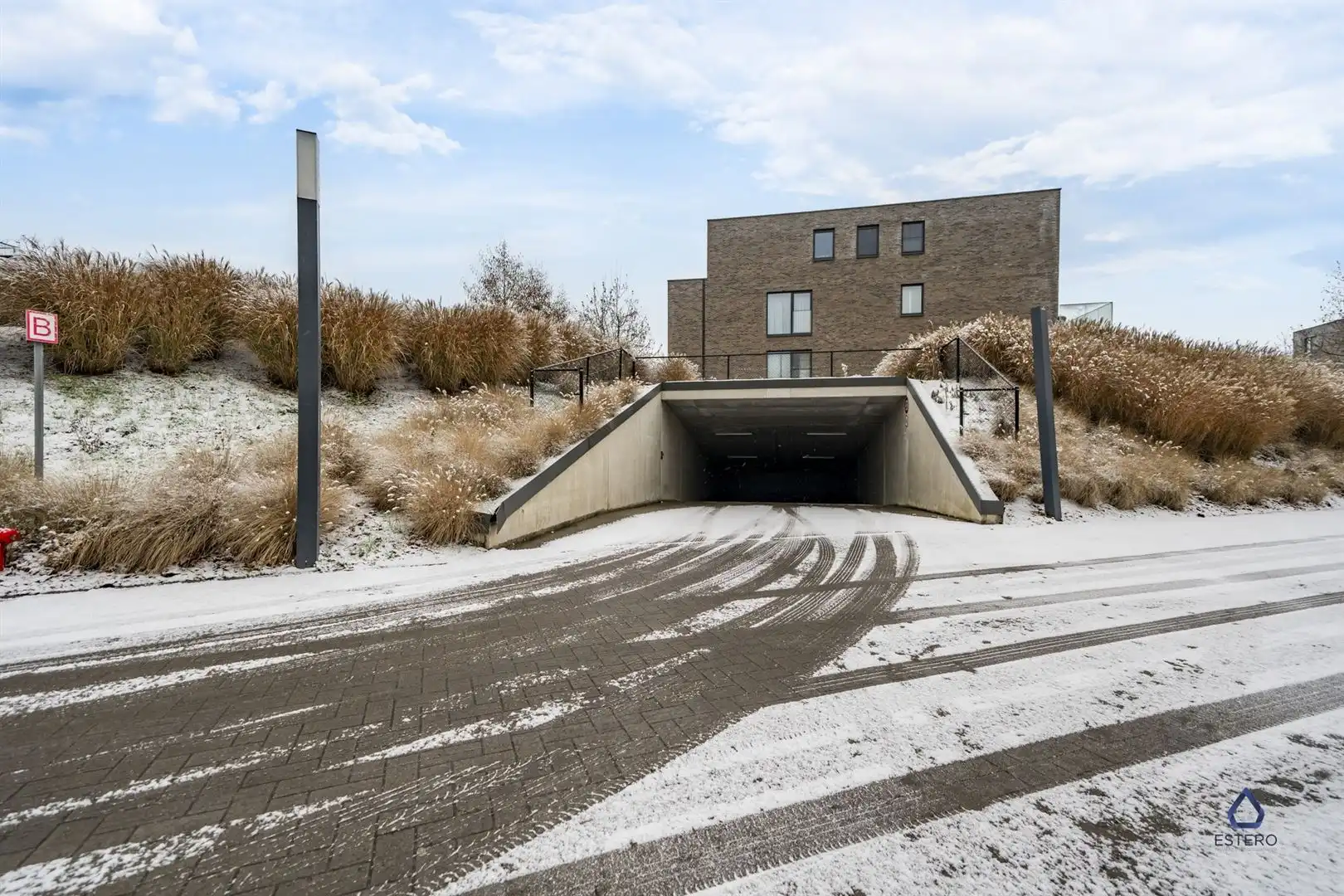Instapklaar 3-slaapkamer appartement met dakterras foto 21