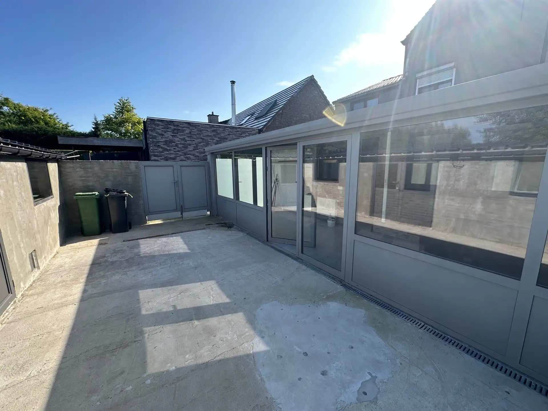 Ruime woning met 3 slaapkamers en groot terras foto 6