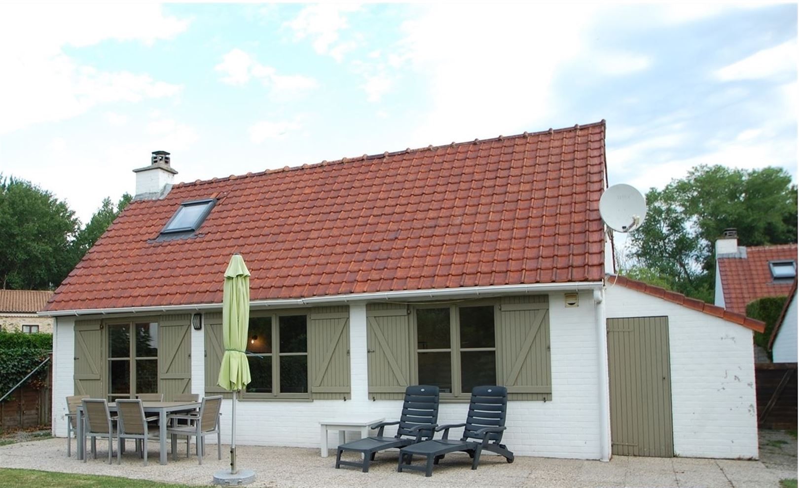 Mooie zonnige woning met 3 slaapkamers en grote tuin in perfecte staat foto 7