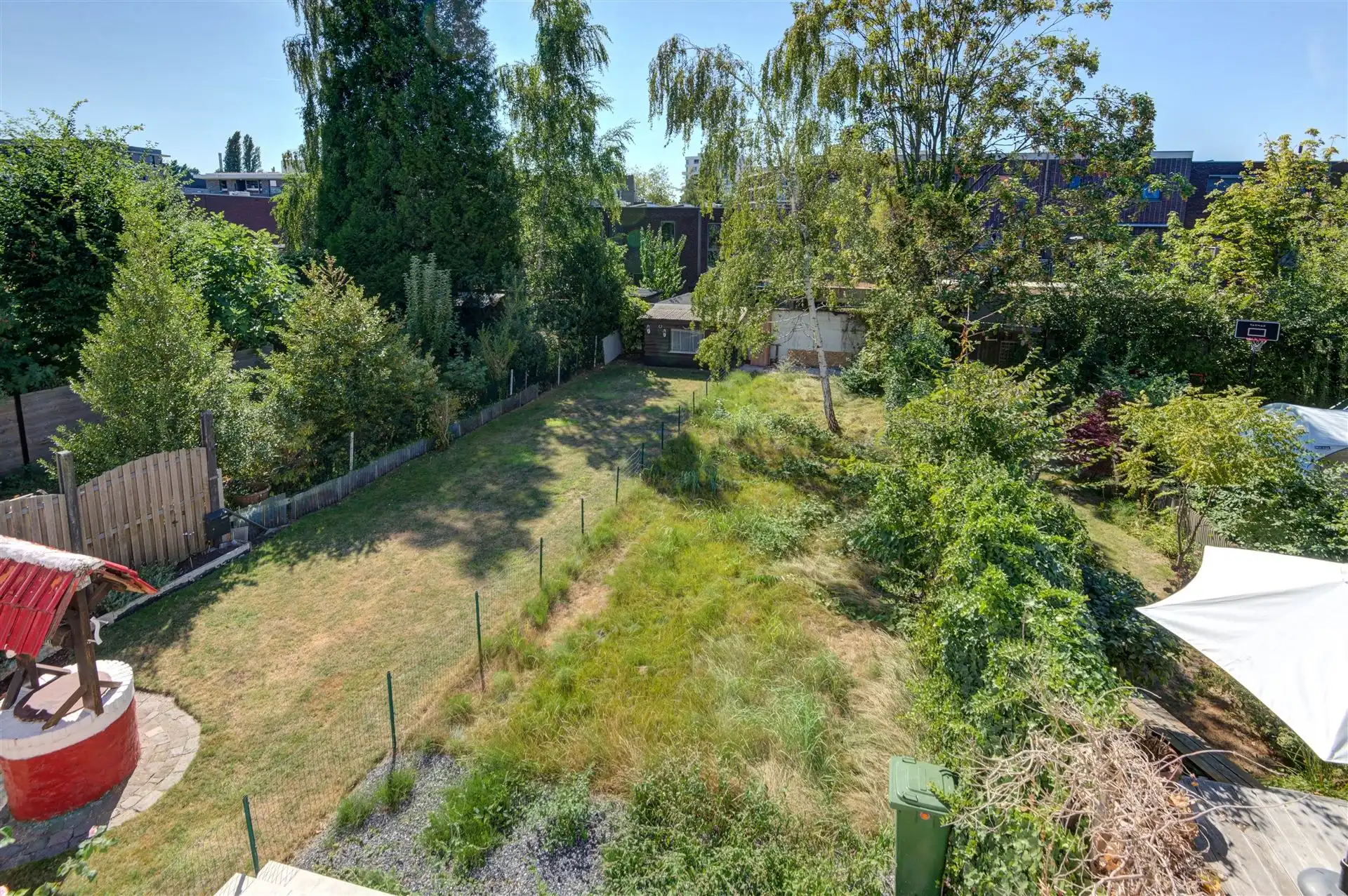 Prachtig ruim totaal vernieuwd herenhuis met tuin foto 17