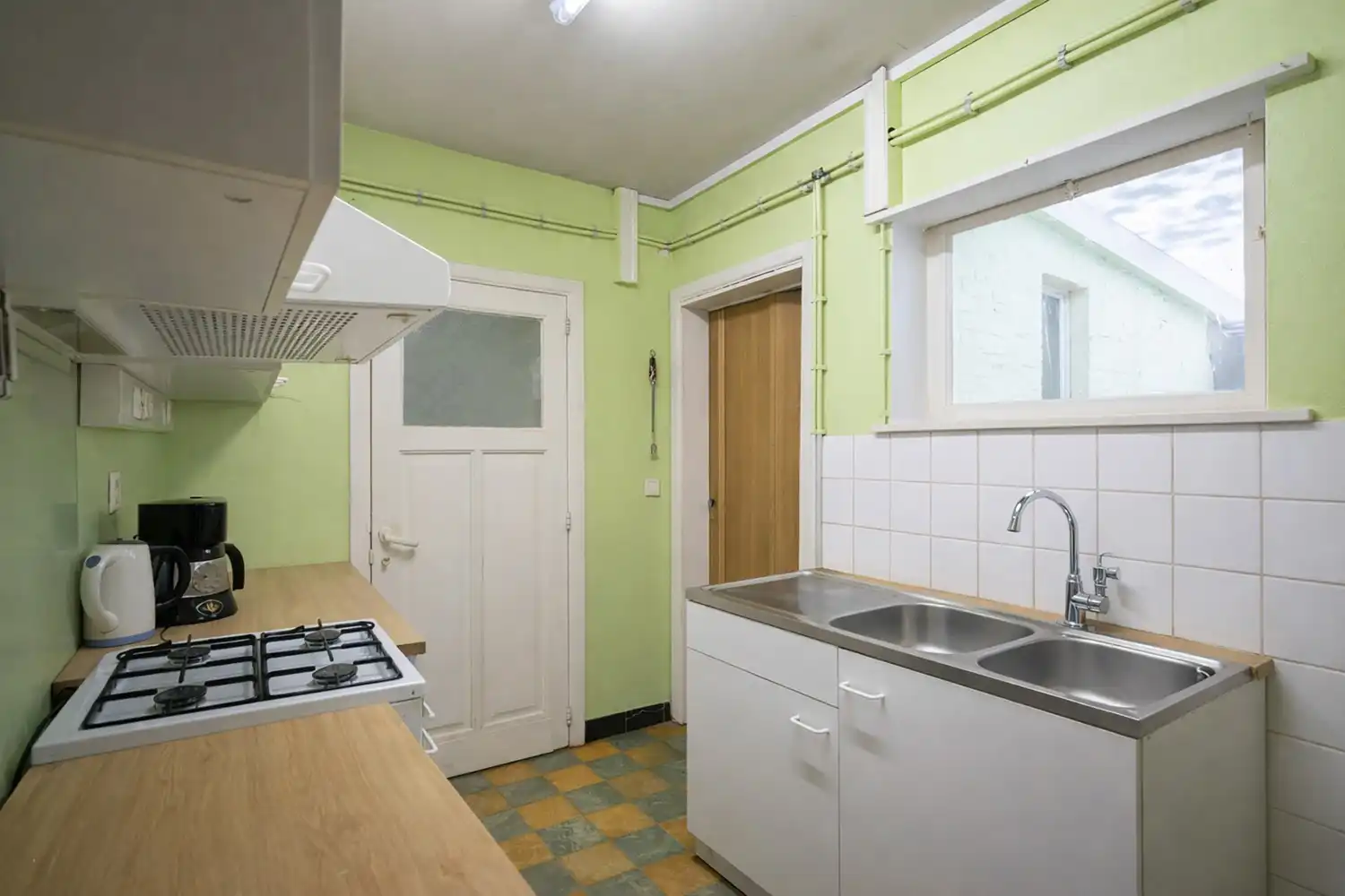 Te renoveren woning met 3 slpkrs en garage in Bonheiden foto 10