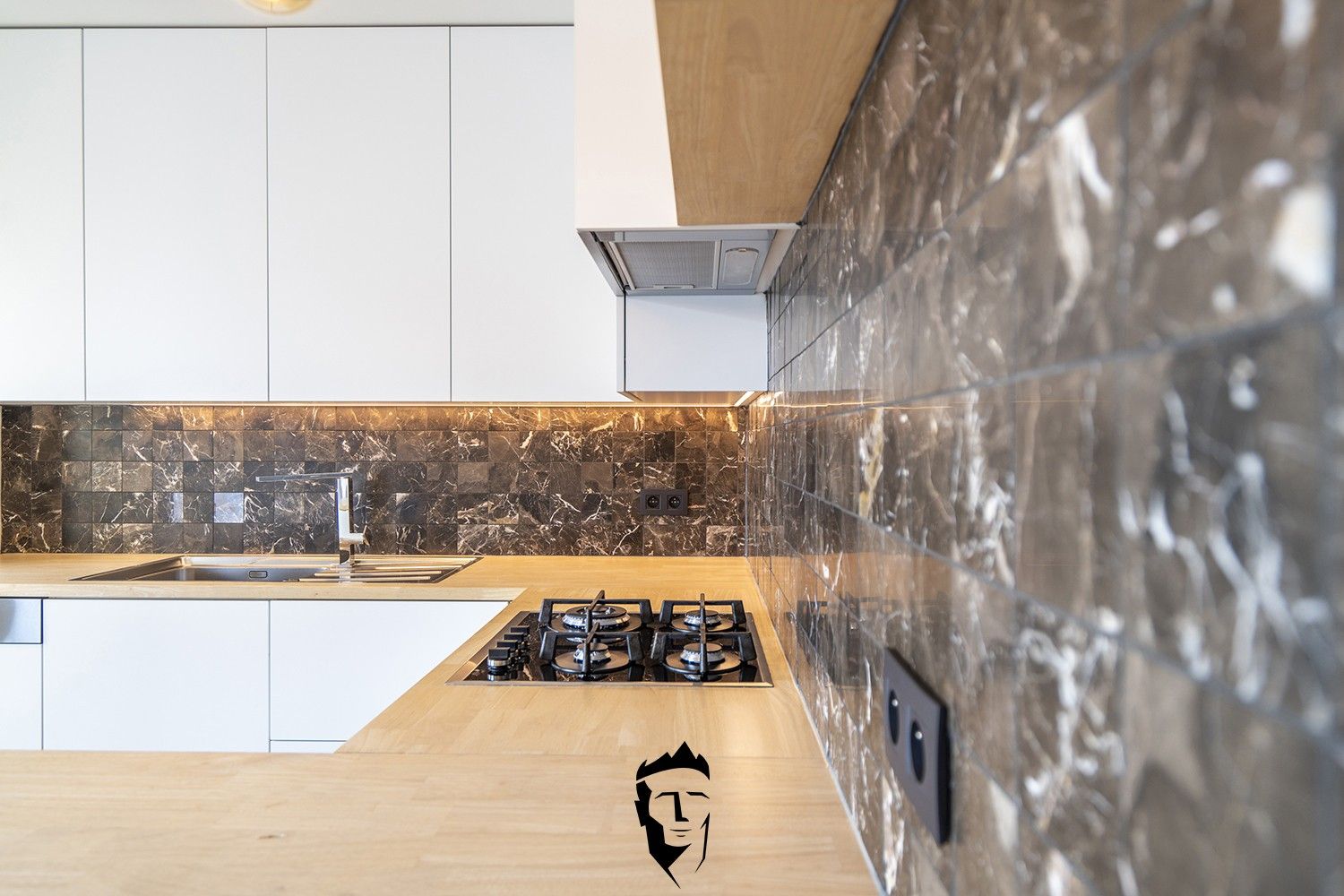 LUXUEUS WONEN foto 10