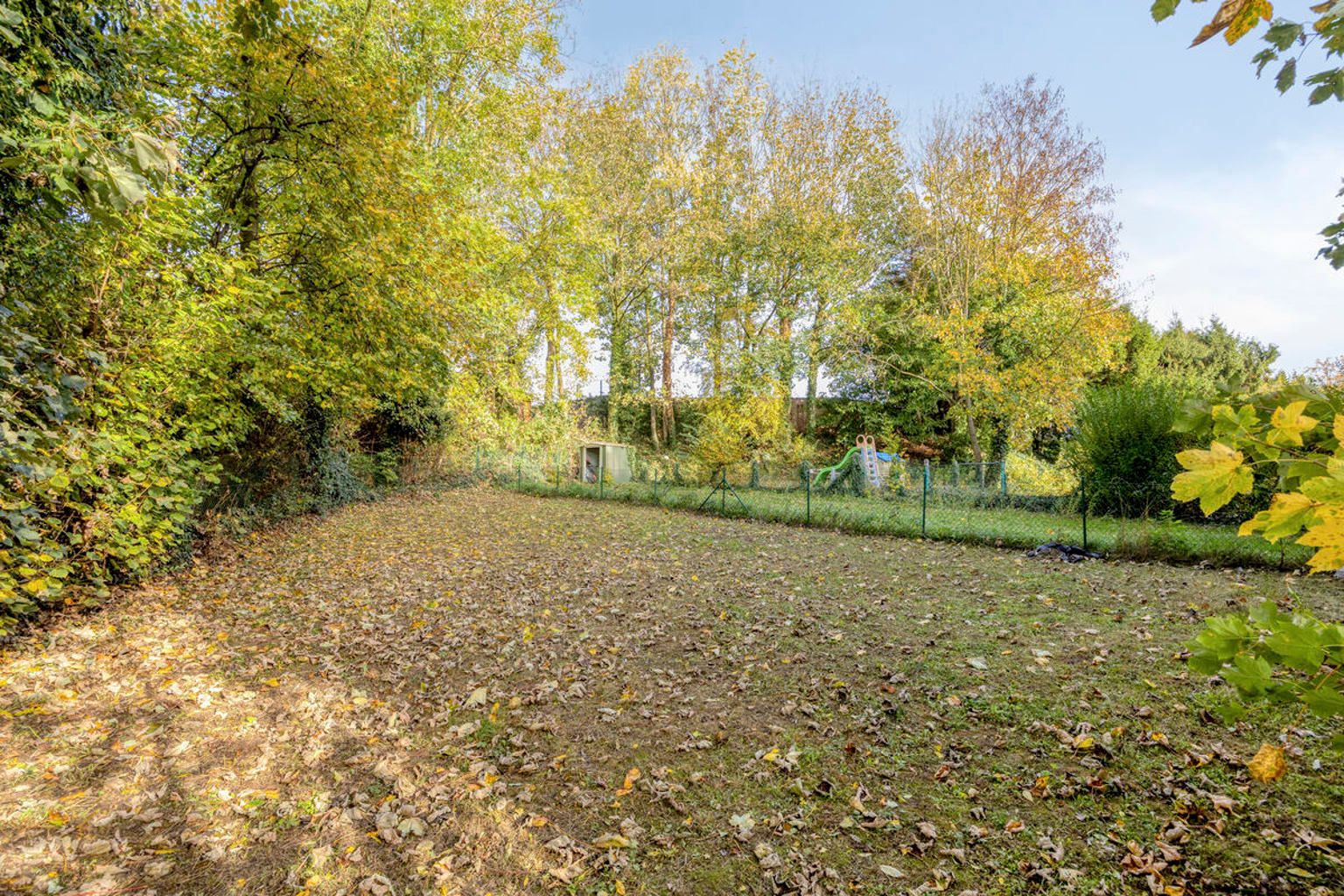Instapklaar gelijkvloers appartement met eigen tuin foto 20
