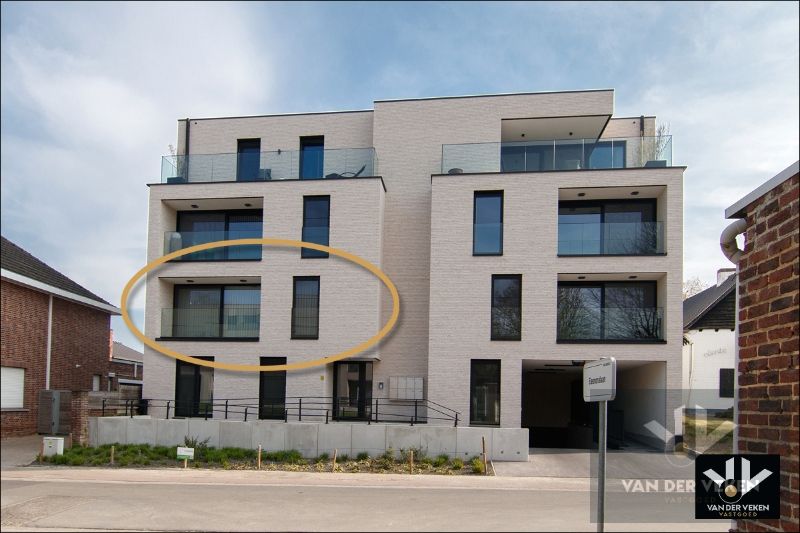 ()=>{if(producerUpdateValueVersion(node),producerAccessed(node),node.value===ERRORED)throw node.error;return node.value} Omstraat 5 - 3720 Hasselt