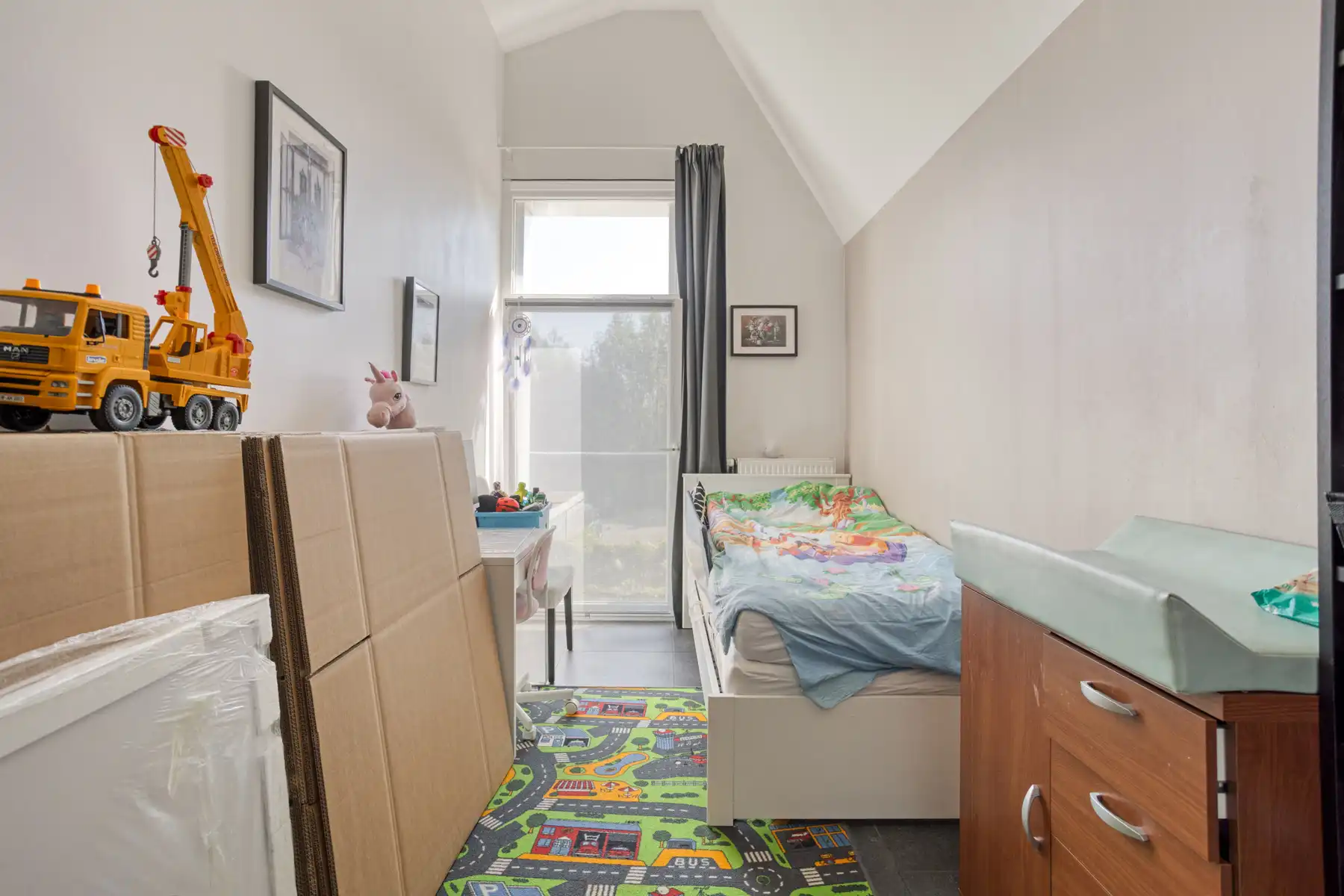 Leuke stapelwoning met tuin in innovatieve, kalme wijk foto 12