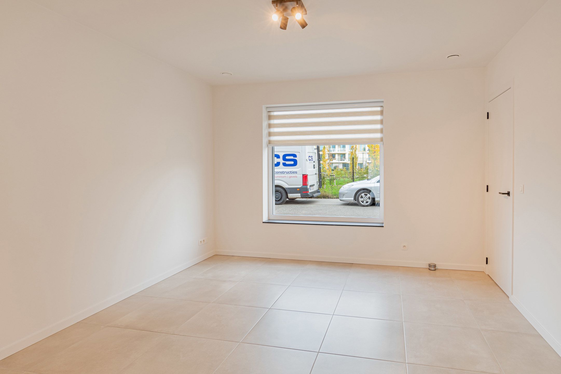 Moderne nieuwbouw woning met 4 slaapkamers! foto 6