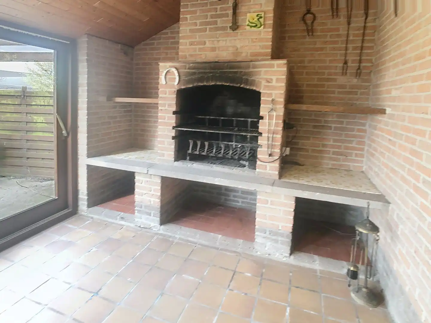 Verzorgde,  alleenstaande woning met alle voorzieningen op het gelijkvloers, en garage  foto 9