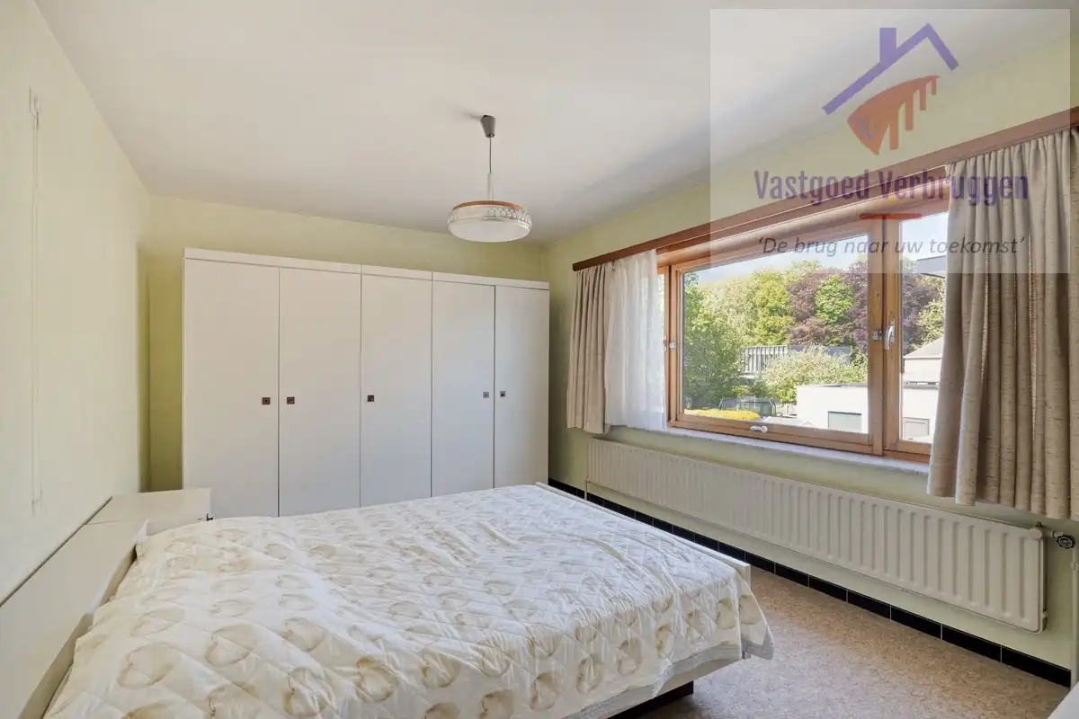 Goed gelegen ruime halfopen bebouwing met prachtige zongerichte tuin foto 13