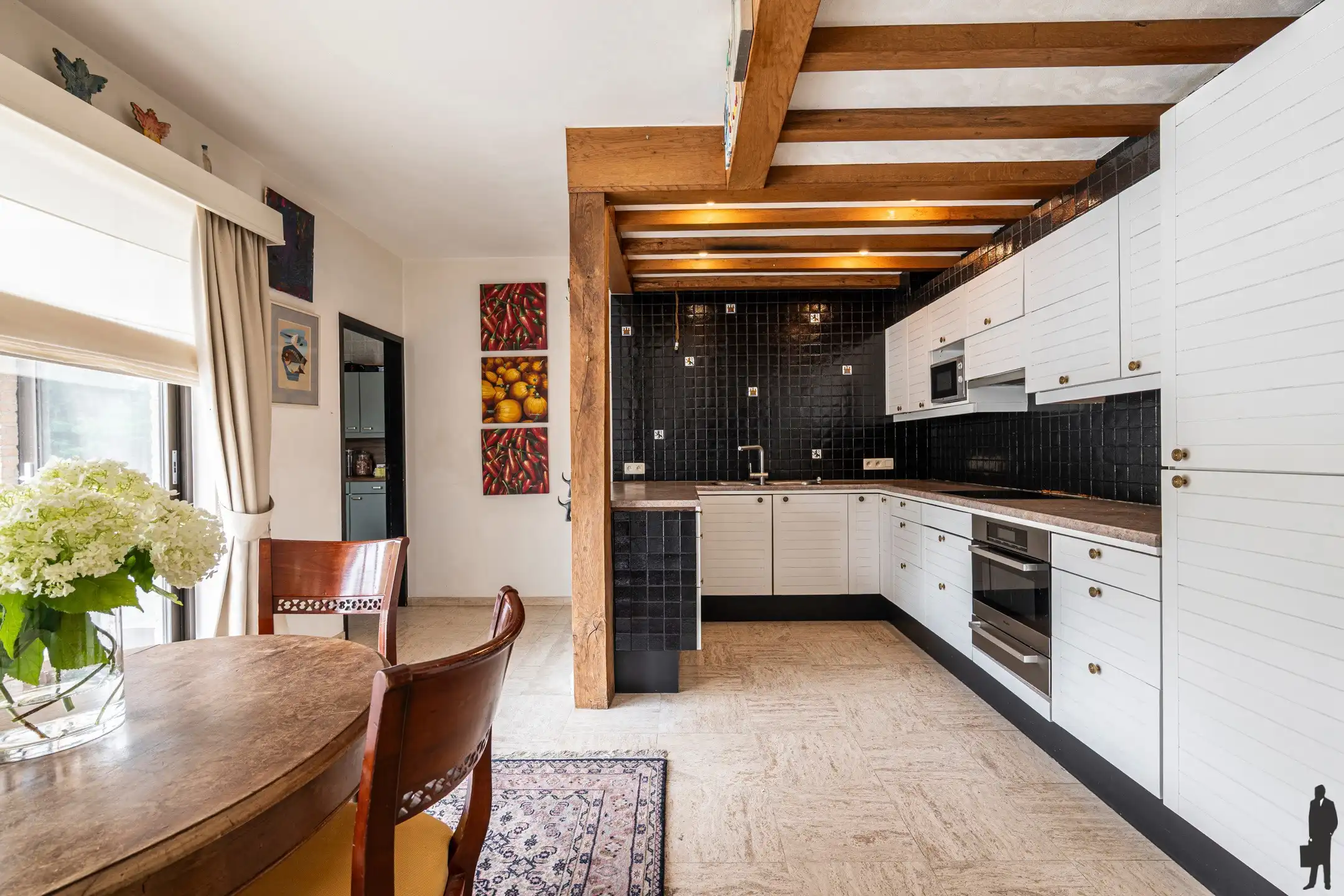 Exclusieve woning met meer dan 1.000 m² potentieel op een perceel van circa 5.800 m²! foto 13