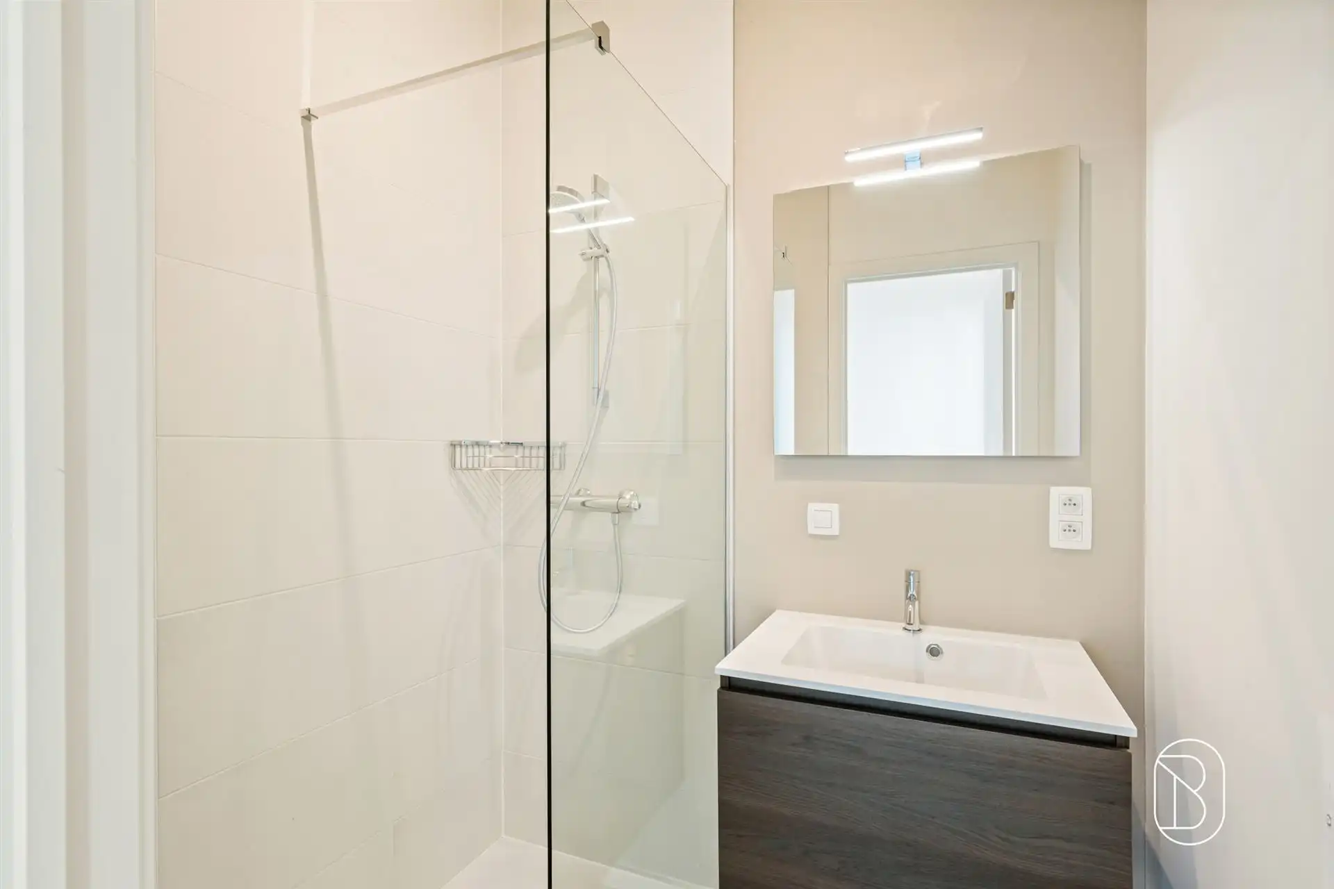 TOPGELEGEN penthouse met 2 terrassen en zicht op Handelsdok foto 14
