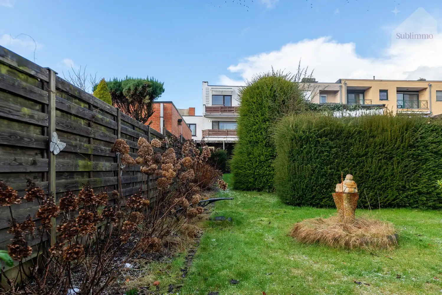 Opbrengsteigendom met 2 appartementen, tuin en garages te koop in Mol centrum foto 36
