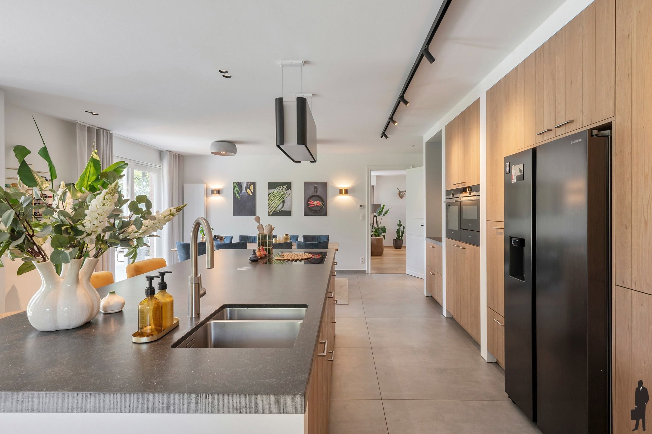 In de residentiële villawijk, De Meersebergen nabij Breda klassieke herenhuis op ca. 2135 m² met uitzicht op "Markdal". foto 18