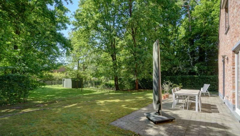 Instapklare villa van 265m² in pastorale stijl op 11 are 93 ca met mooie tuin foto 24
