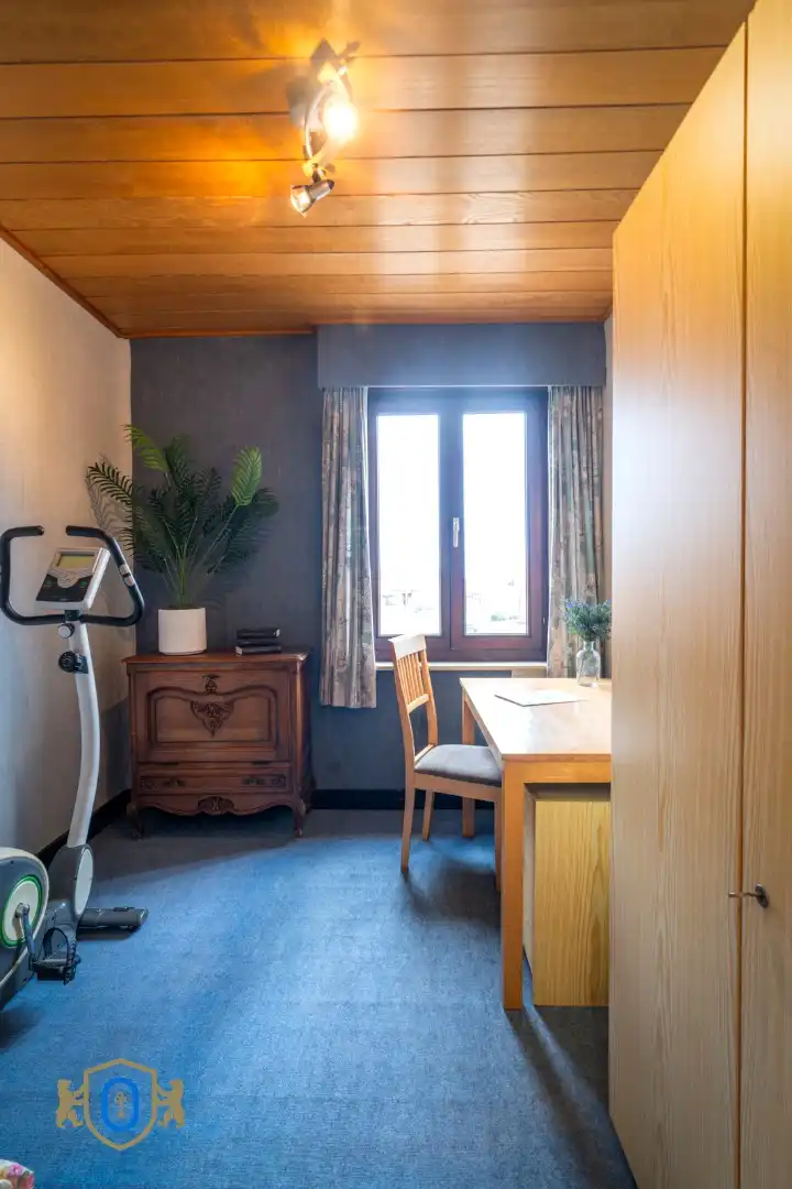 Halfopen 3-slpkr woning met tuin & garage foto 28