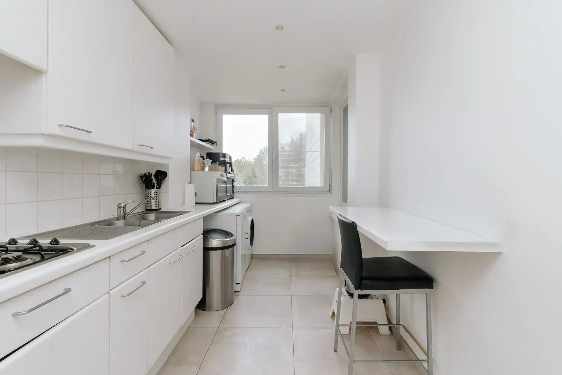 Instapklaar en energiezuinig appartement in Wilrijk! foto 8