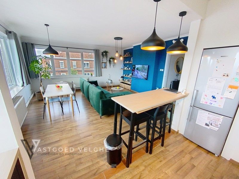 Gerenoveerd appartement gelegen in het centrum van Hasselt foto {{pictureIndex}}