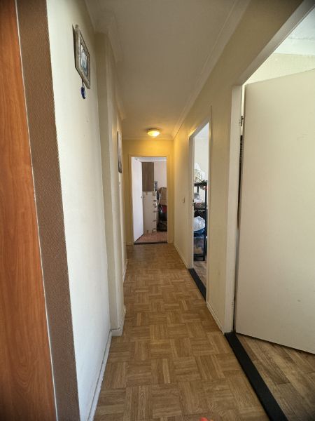 Appartement met 3 slaapkamers en autostaanplaats in hartje Genk foto 9
