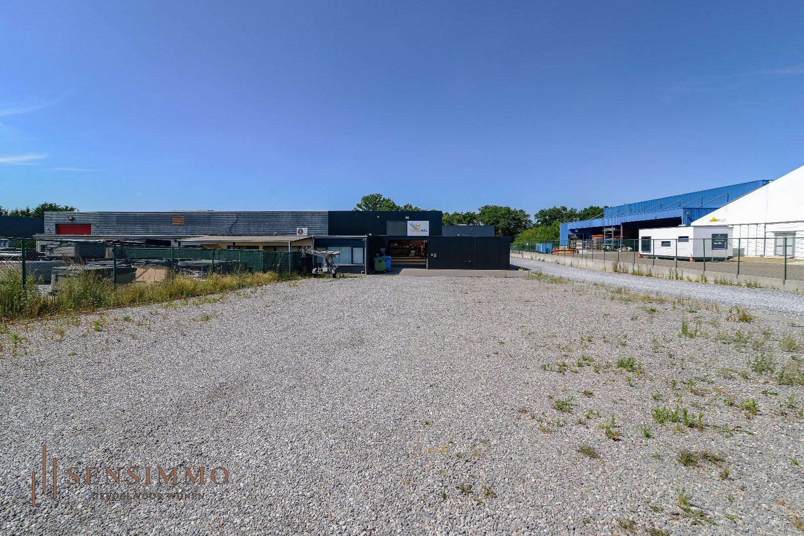Ruim opslagplaats voor industriële of andere doeleinden op industrieplaats in Houthalen-Helchteren foto 21