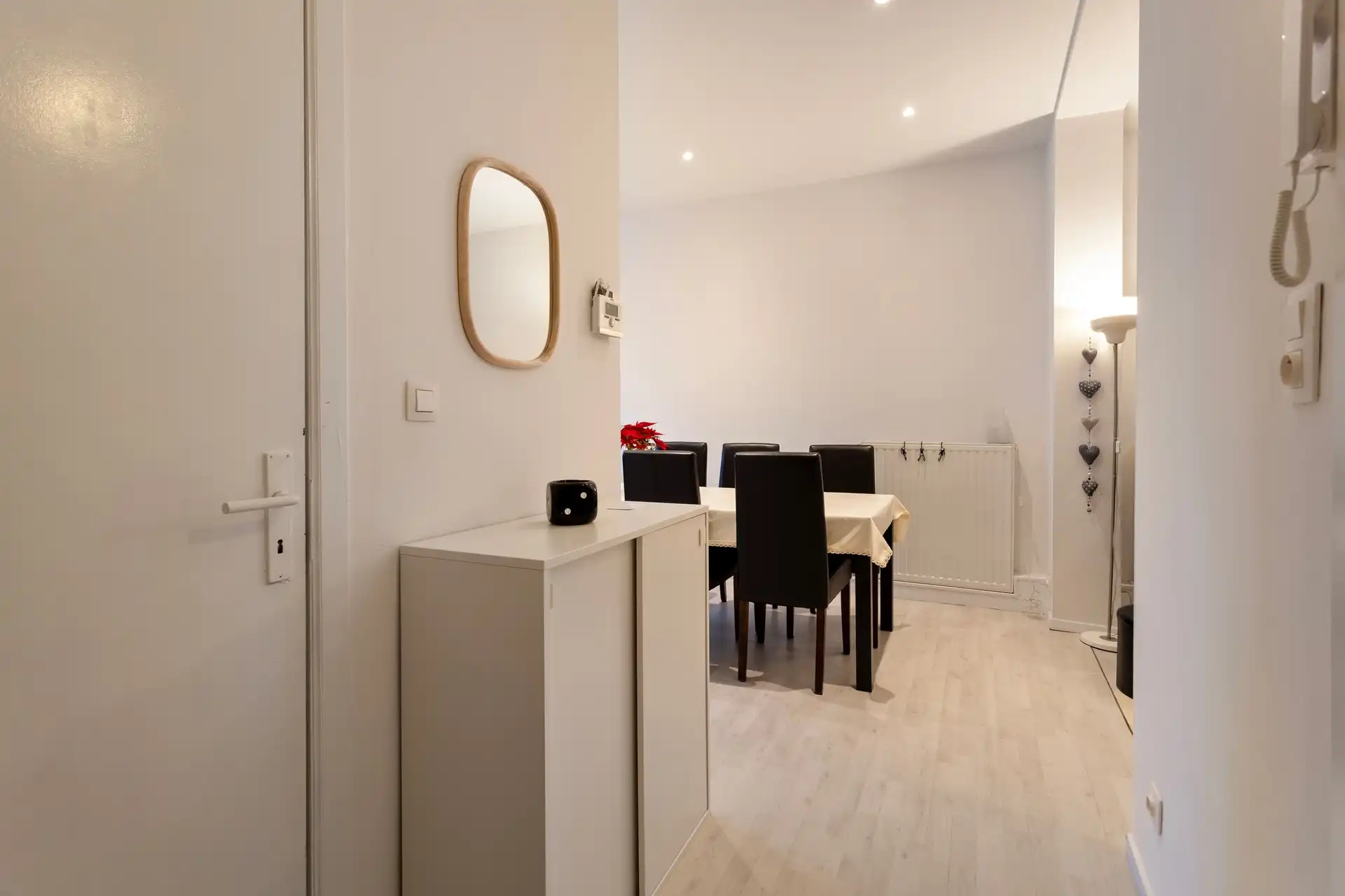 Gelijkvloers appartement met groot terras foto 2