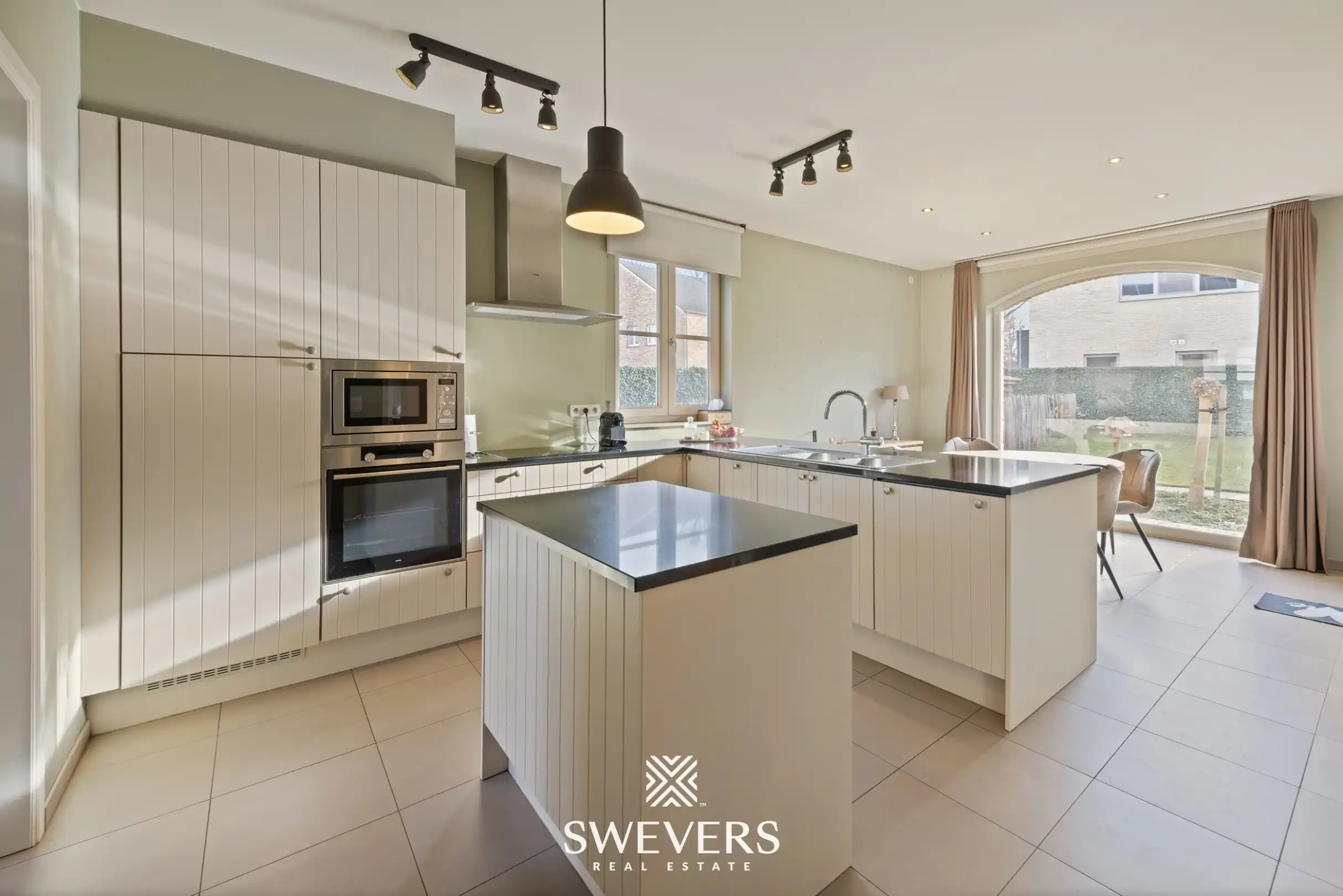 Prachtige landelijke woning op een boogscheut van Koersel centrum foto 8