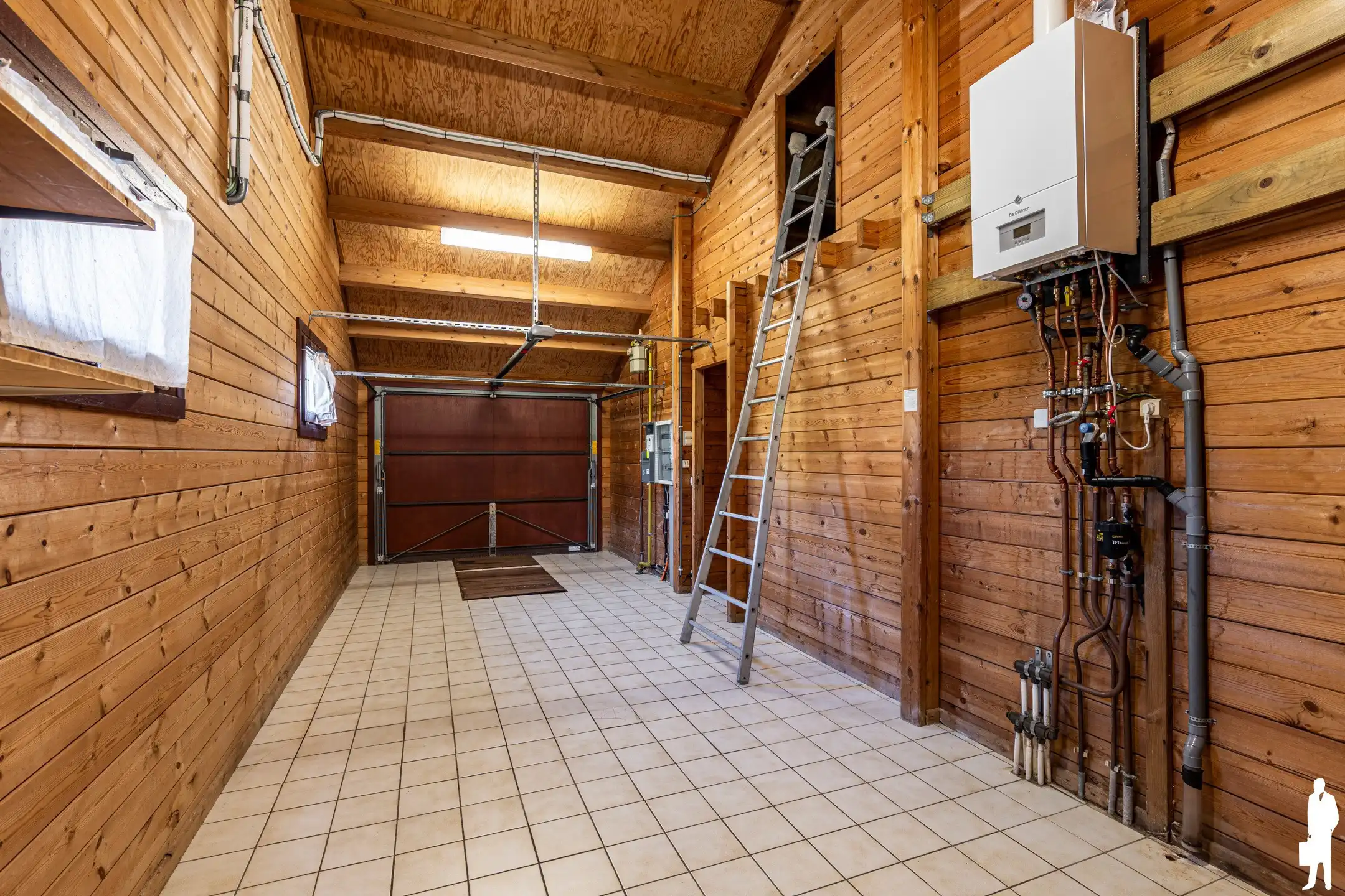 Vrijstaande laagbouwwoning op een perceel van 2.448 m² foto 23