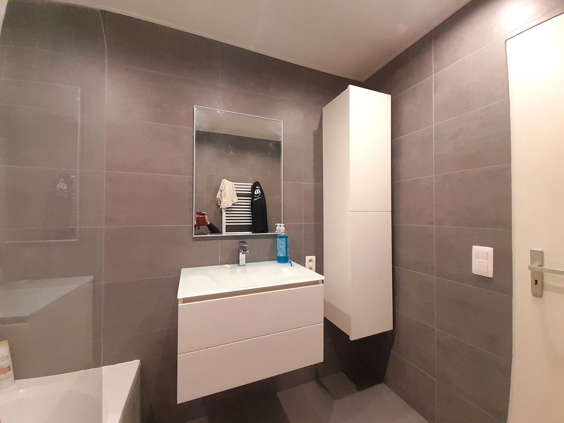 Lichtrijk en net 1-slaapkamerappartement met fantastisch uitzicht foto 9