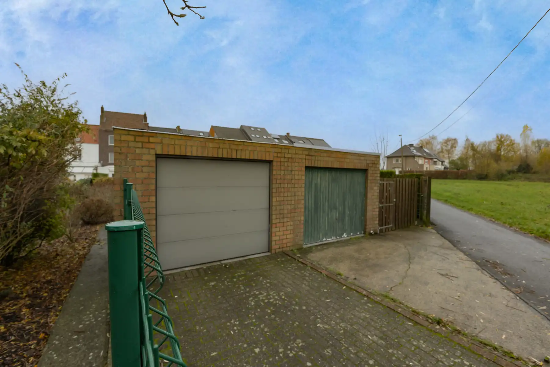 Gunstig gelegen woning met 6 slaapkamers, tuin en garage foto 27