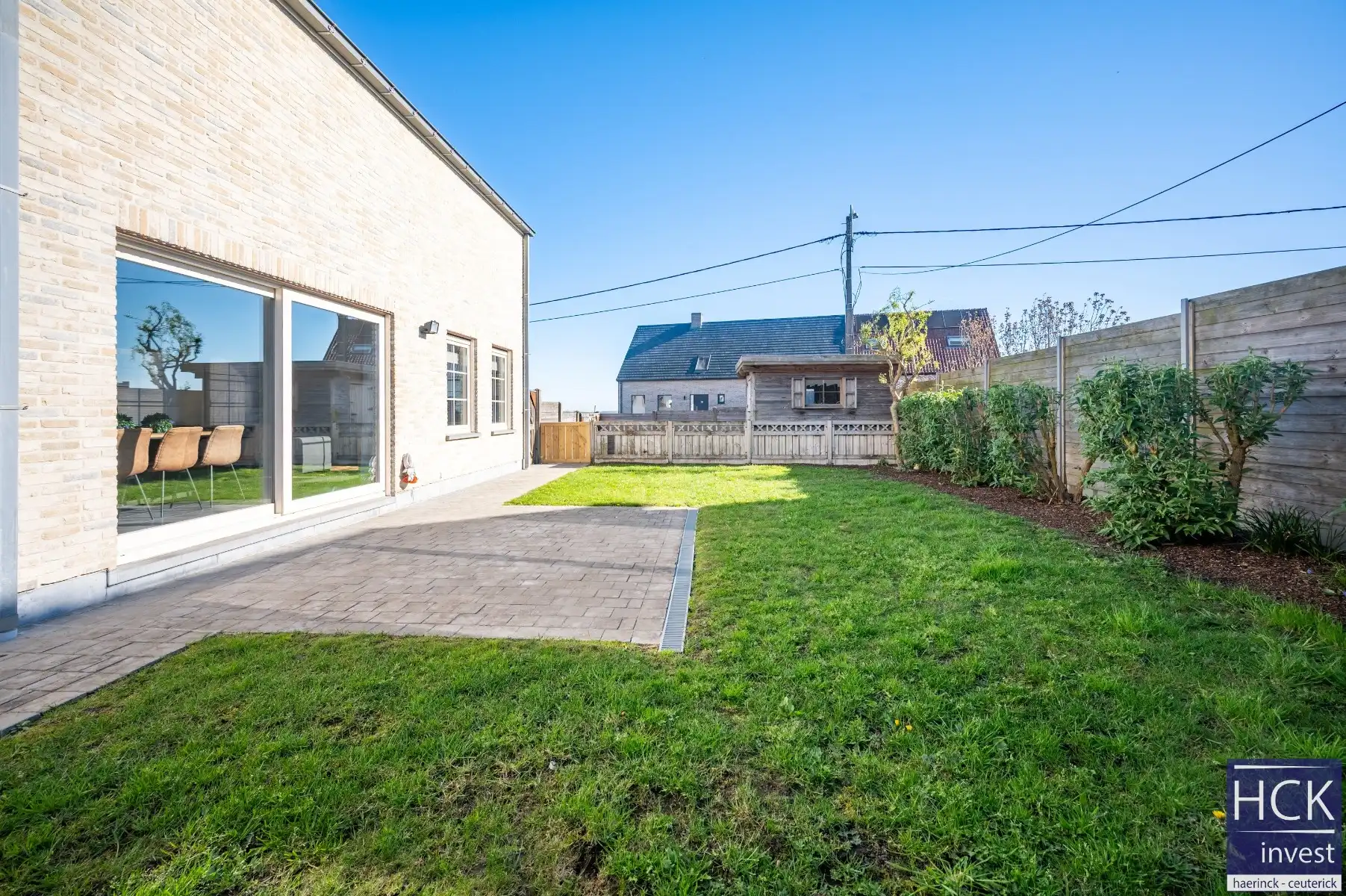 KRUISHOUTEM - Prachtige, instapklare en energiezuinig woning met 3 SLPK foto 8