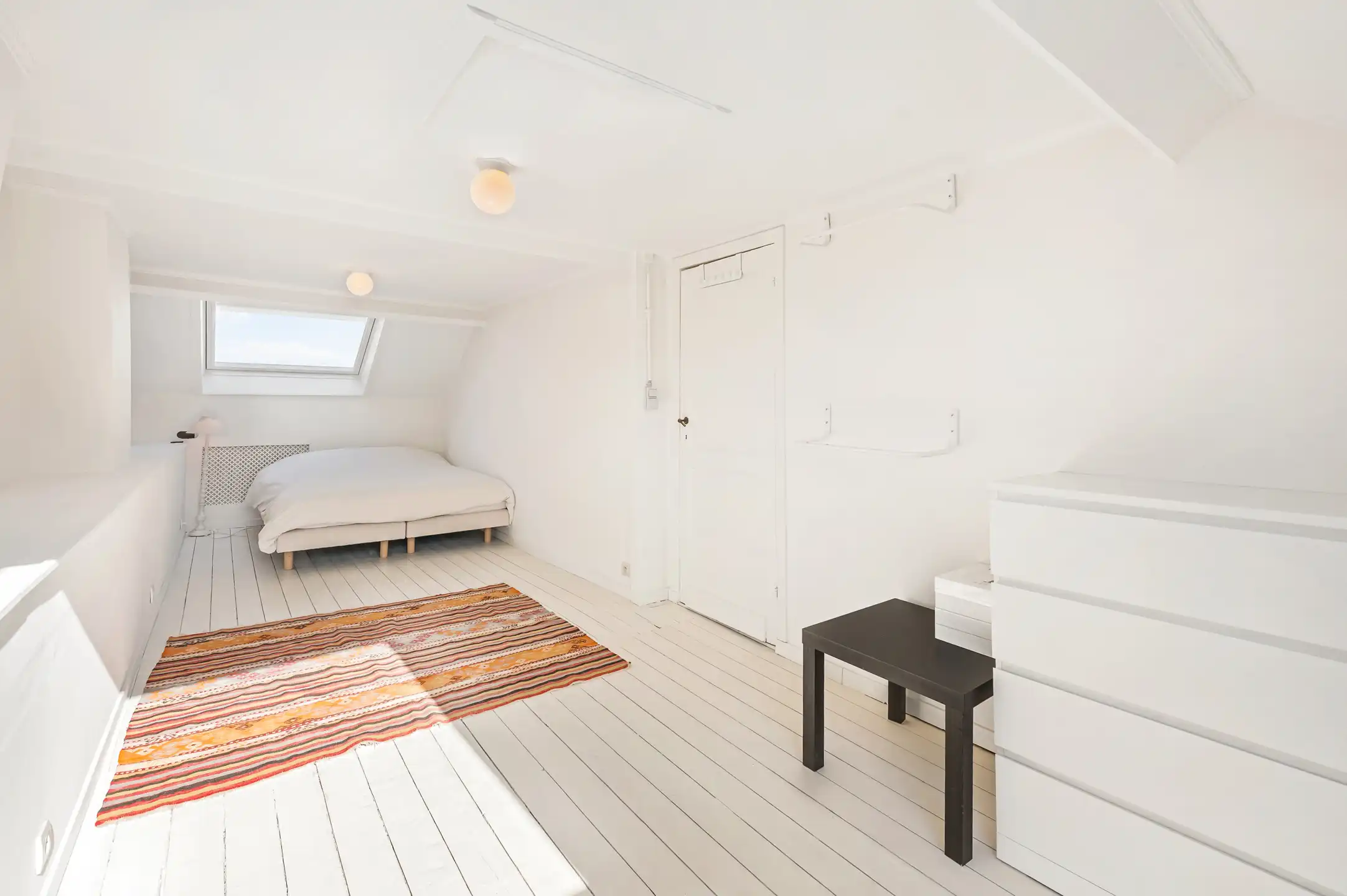ANTWERPEN ZURENBORG - Gerenoveerd herenhuis met karakter foto 14