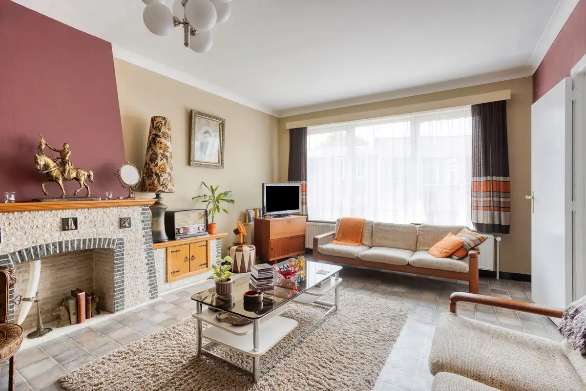 Opbrengsteigendom met 3 appartementen, garages en tuin foto 21