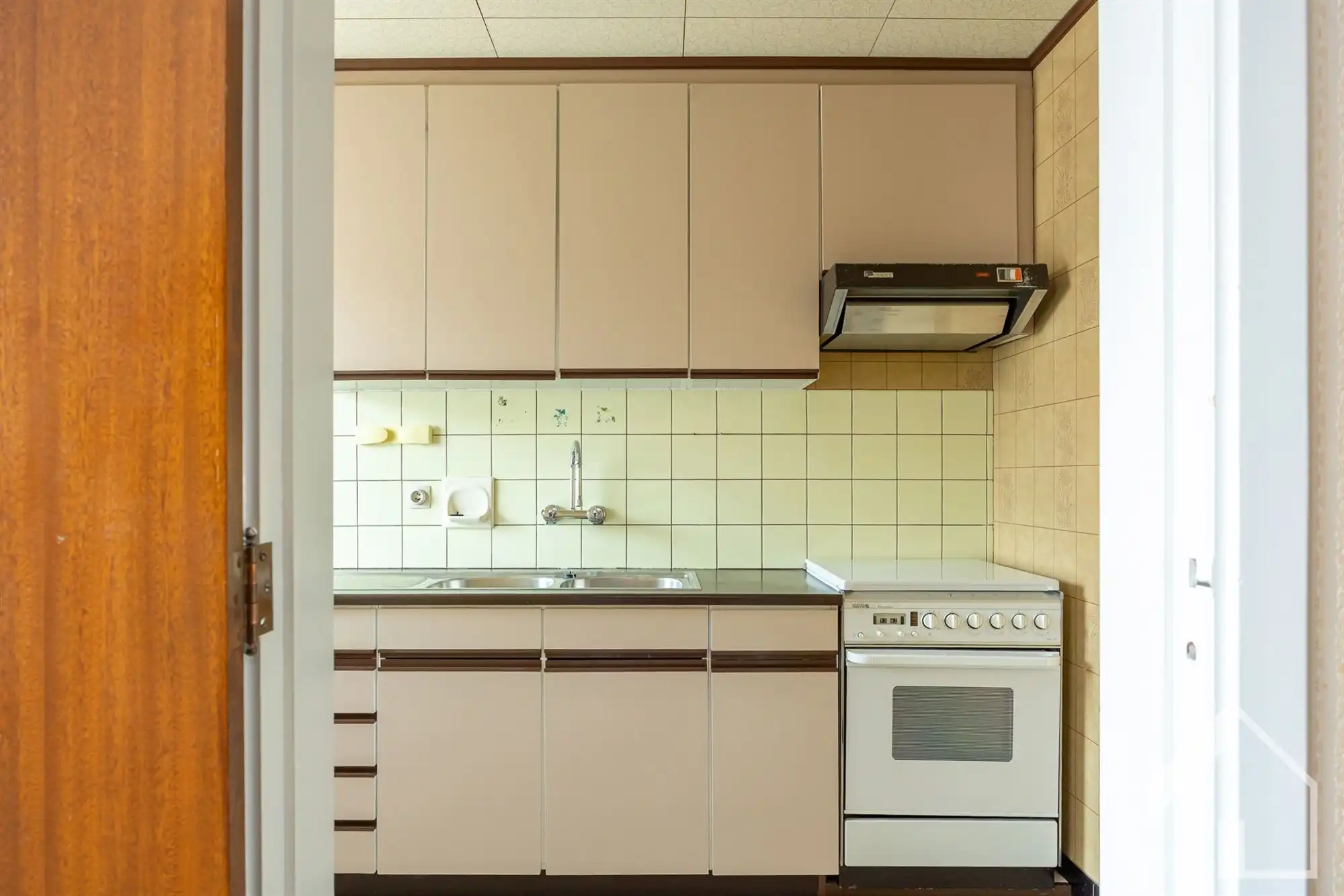 2-slaapkamerappartement met garage, tuin en extra kamer/atelier/berging/slaapkamer foto 7