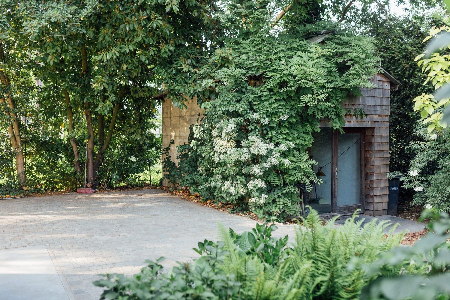 Prachtig gerenoveerde woning op uniek perceel te Putte foto 19