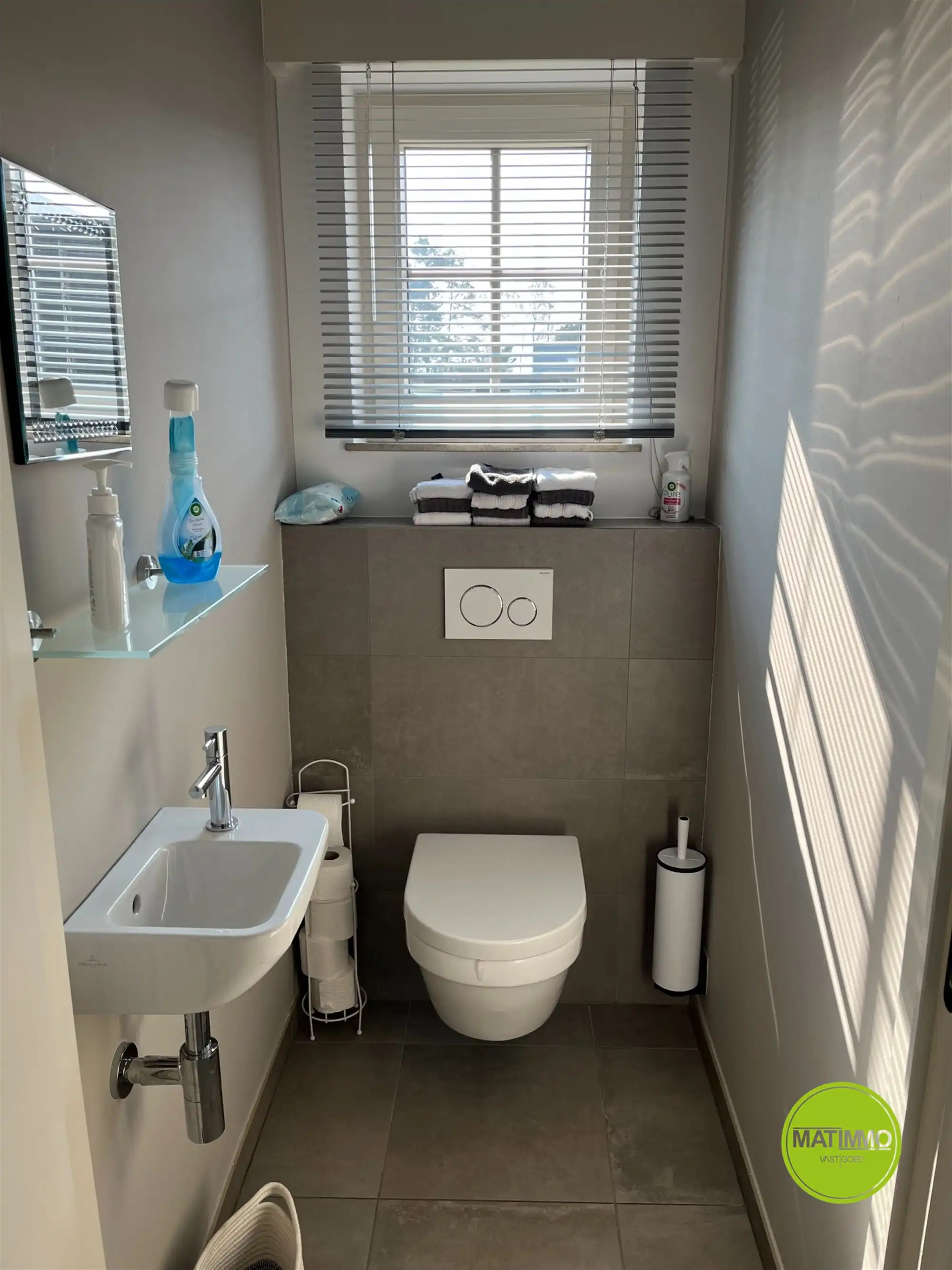 Instapklare BEN-woning in rustige, groene straat te Mol foto 16