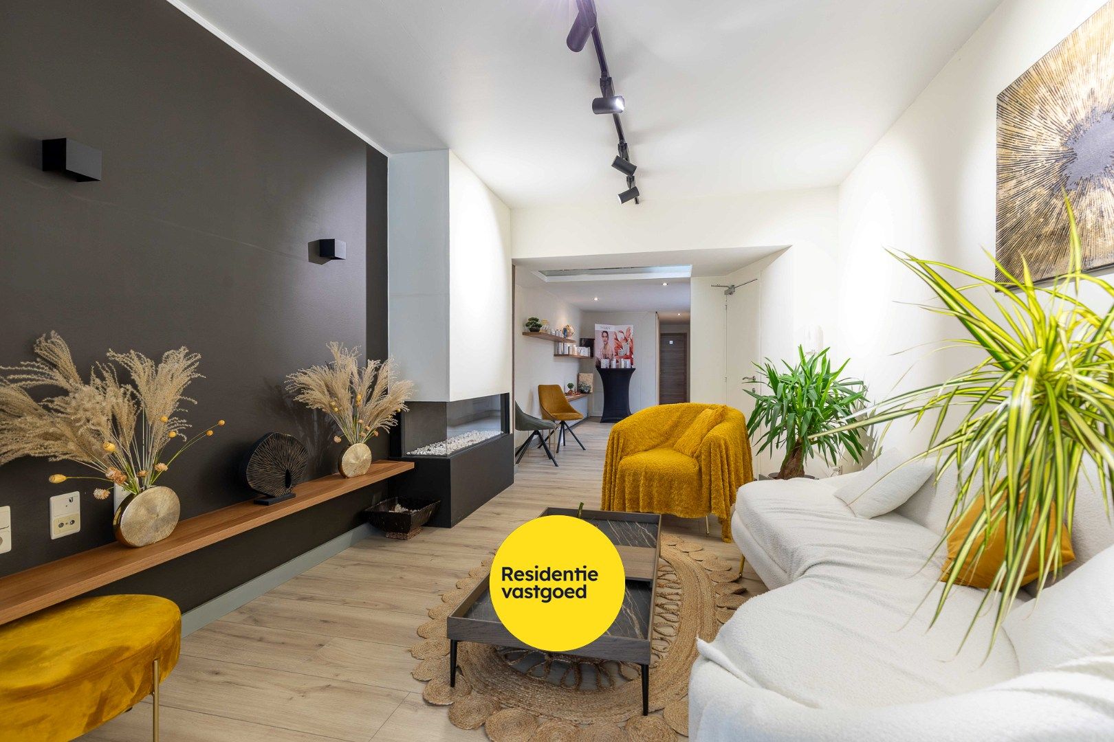 Uniek gerenoveerd pand met 3 entiteiten in hartje Nieuwpoort. foto 2