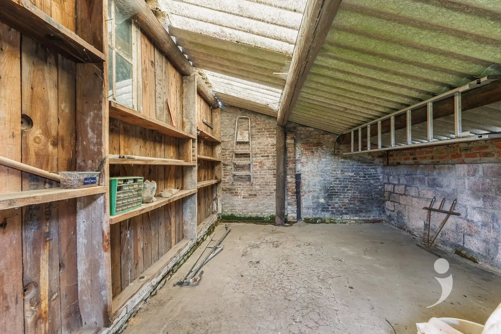 Unieke te renoveren hoeve op perceel van 68a  foto 33