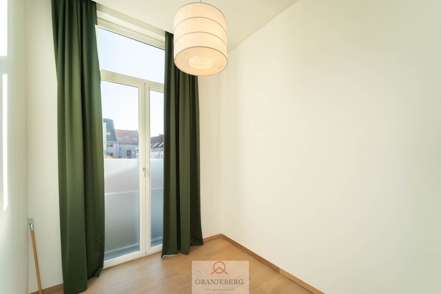 Luxueus ruim twee-slaapkamer appartement in Herenhuis - centrum Gent foto 20