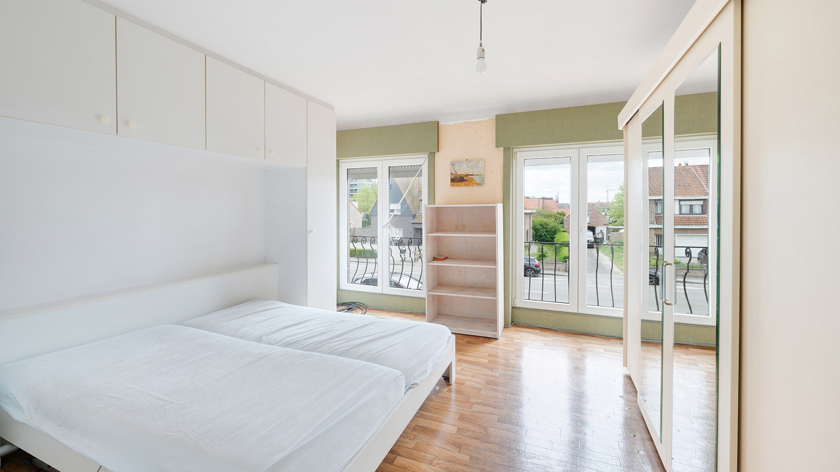 Stevige halfopen bebouwing met dubbele garage te Knokke  foto 14