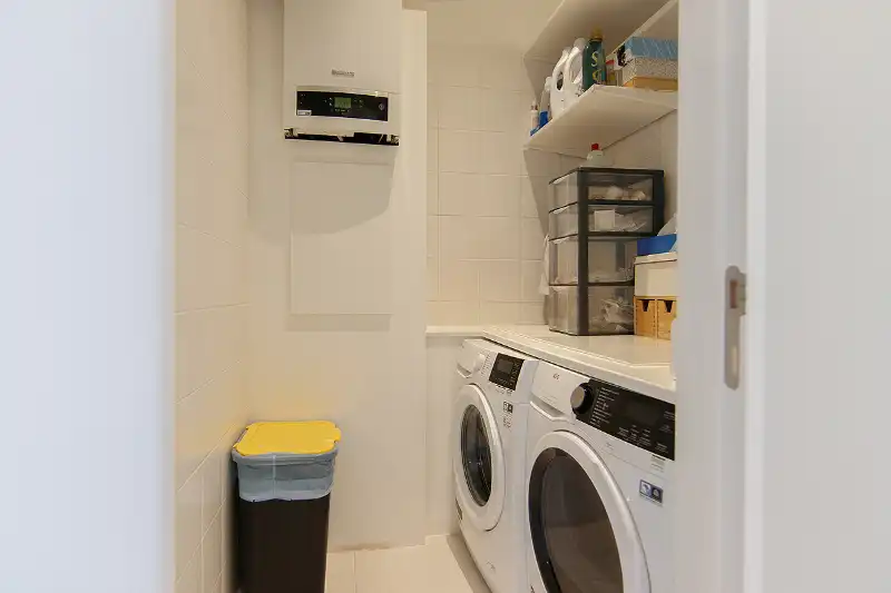 Luxueus ingericht appartement met 2 slaapkamers in de gezelligste straat van Genk foto 22