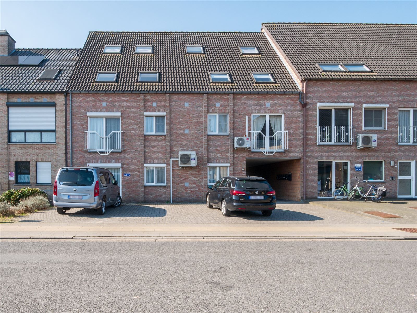 Appartement foto {{pictureIndex}}