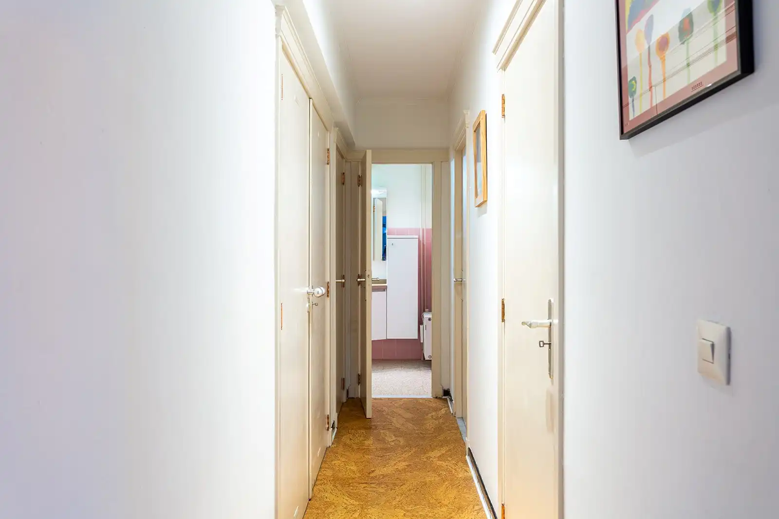 2 slaapkamer appartement met veel lichtinval foto 11